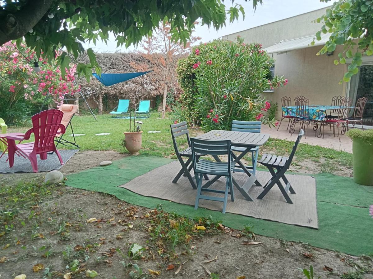 Вилла Cosy En Provence Maillane Экстерьер фото