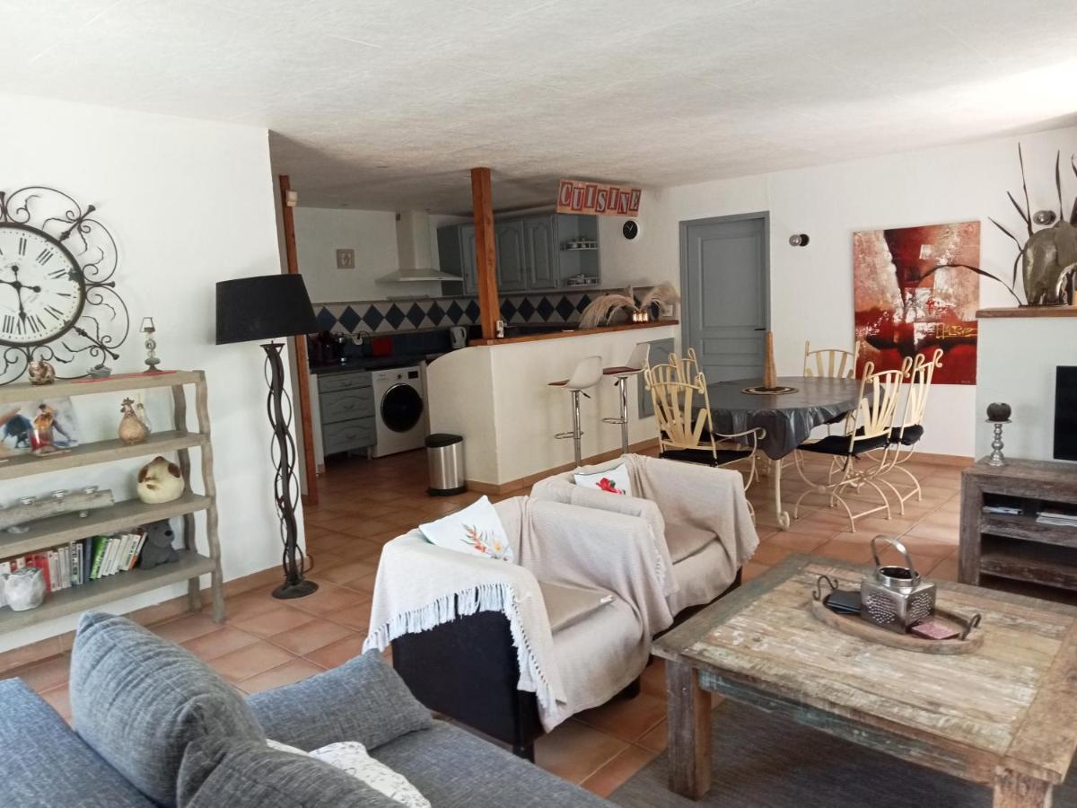 Вилла Cosy En Provence Maillane Экстерьер фото