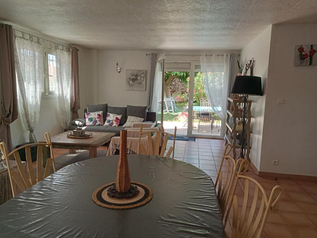 Вилла Cosy En Provence Maillane Экстерьер фото
