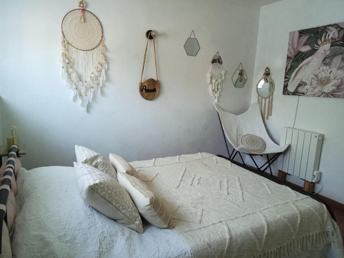 Вилла Cosy En Provence Maillane Экстерьер фото