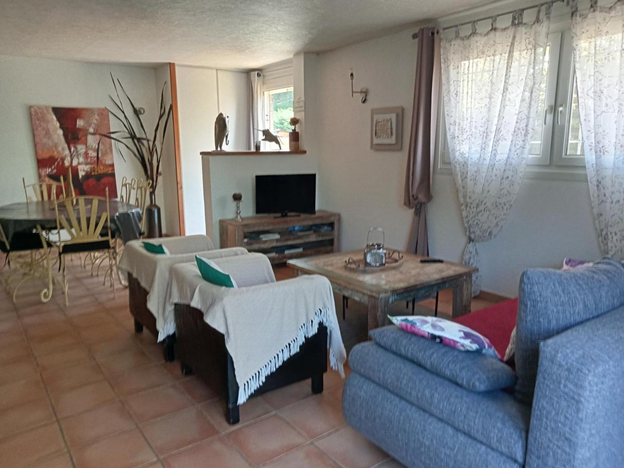 Вилла Cosy En Provence Maillane Экстерьер фото